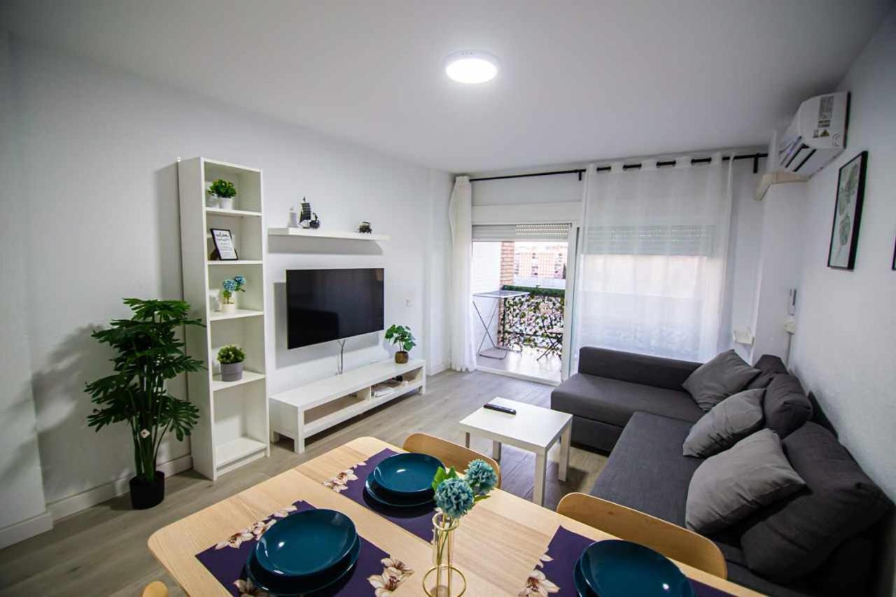 Apartamento Heroes De Sostoa Málaga Eksteriør bilde