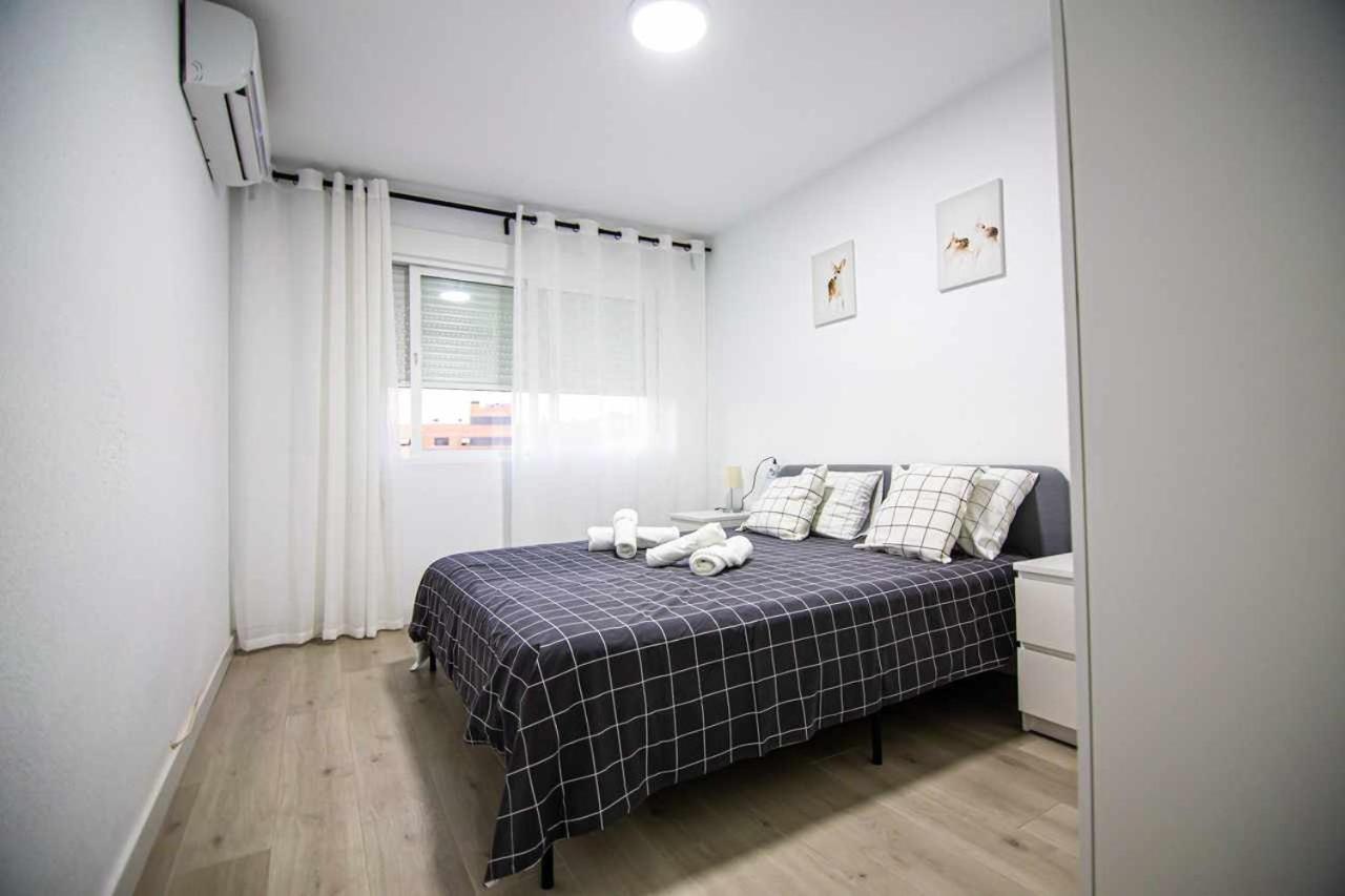 Apartamento Heroes De Sostoa Málaga Eksteriør bilde