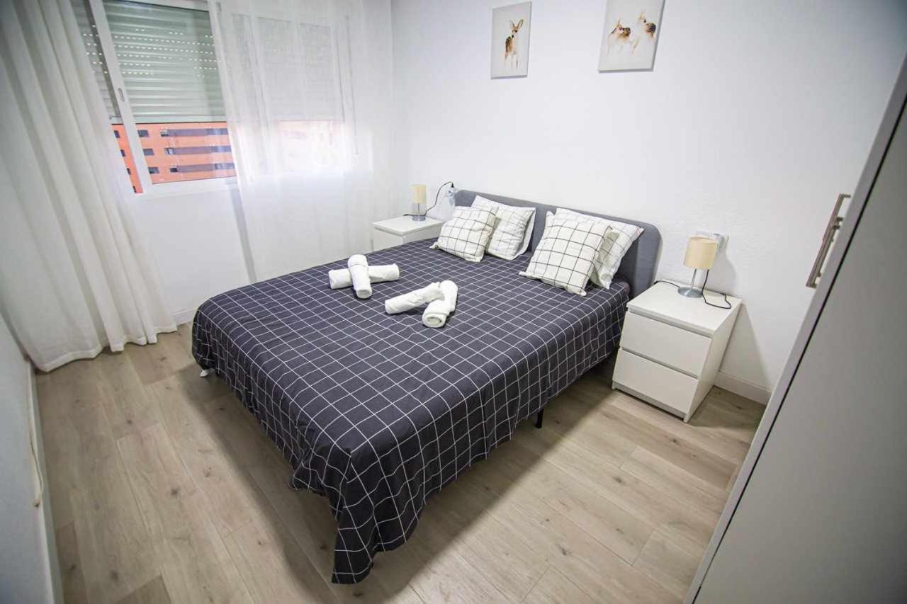 Apartamento Heroes De Sostoa Málaga Eksteriør bilde